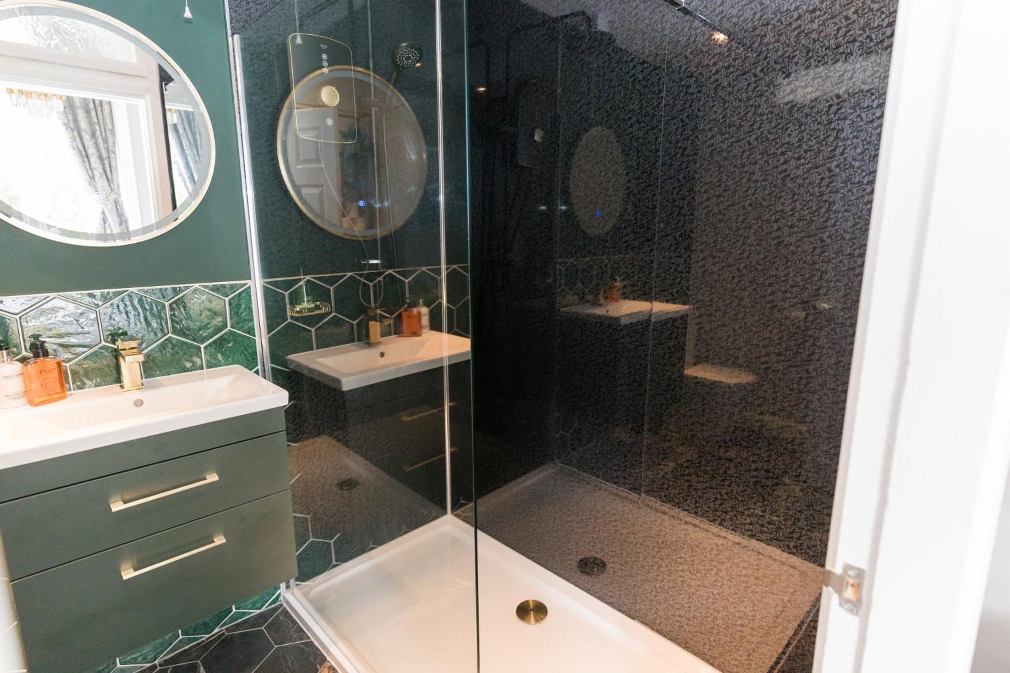 Fabulous Garden With En-suite *