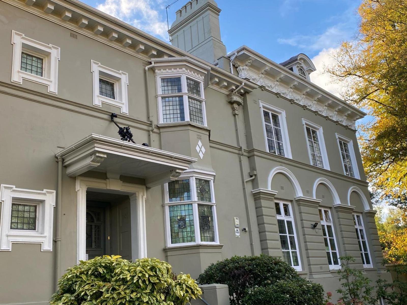 Fabulous Garden With En-suite Homestay Birmingham