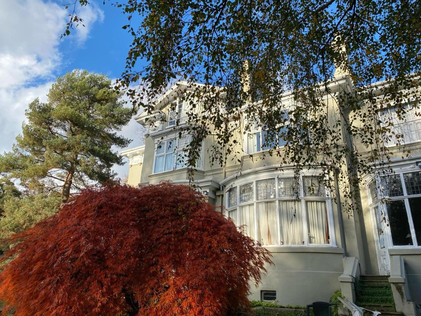 Homestay Fabulous Garden With En-suite Birmingham